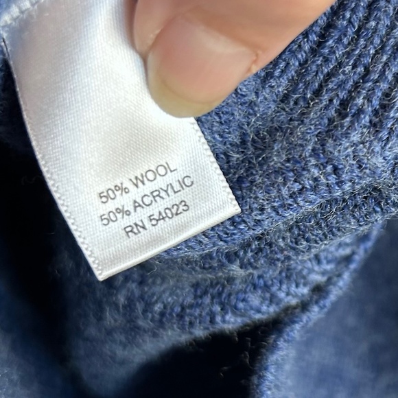 Banana Republic Men’s wool blend sweater blue Italian yarn size large - Picture 7 of 8